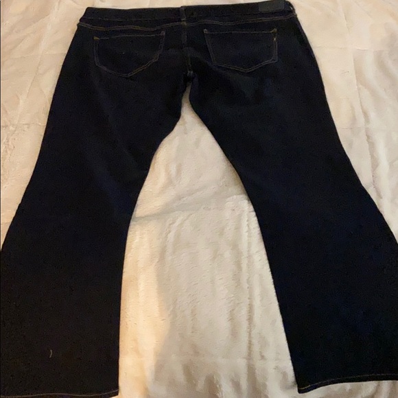 NWOT Express Women's Jeans. Dark Wash. Size 16s - Picture 3 of 4